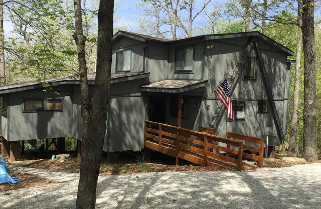 A beautiful custom chalet for large gatherings ready for your lake fun