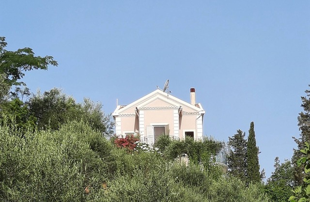 A comfotable luxurious secluded villa with panoramic views.
