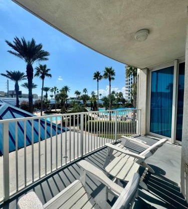 A Dose of Vitamin Sea