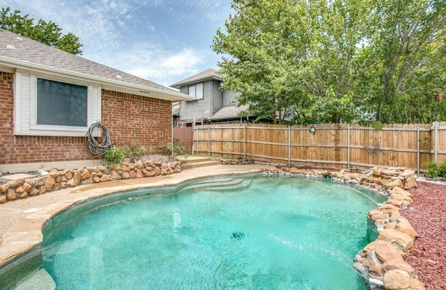 A&E Entertainment Getaway near DFW Airport