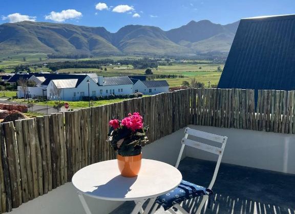 A Mountain & Country Haven