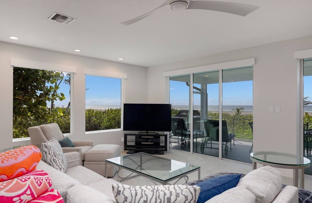 A Saba Wind North- Oceanfront Estate with Pool on Captiva Island!