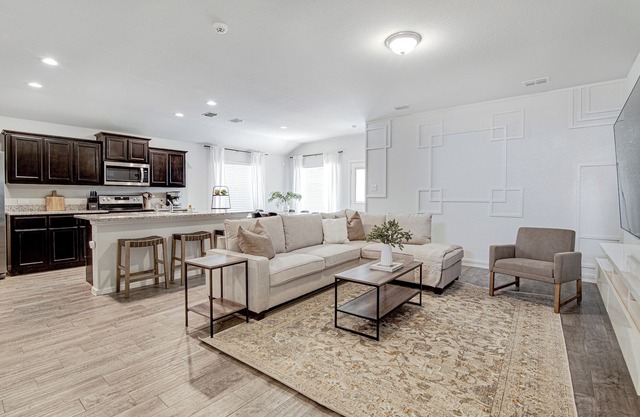 A Serene Oasis! 4-bedrooms!