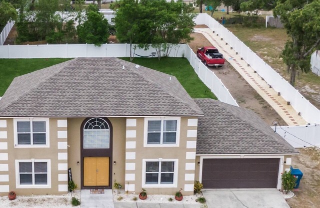 A Spacious 2bdr RV home near Beaches &Weeki Wachee & Tampa