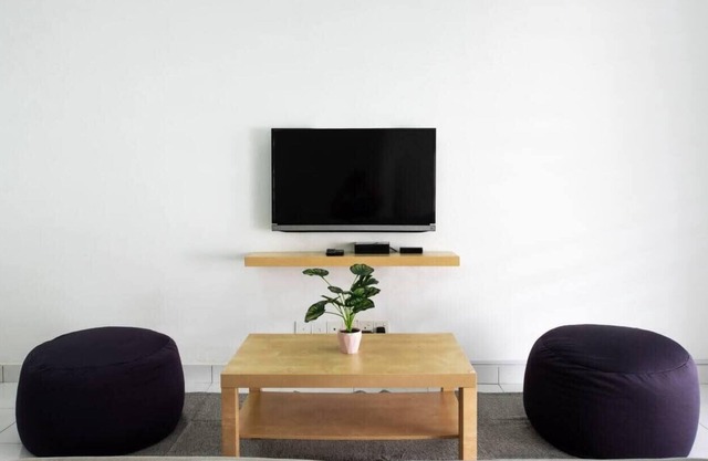 A Stylish 4BR Home Near Legoland & Hello Kitty