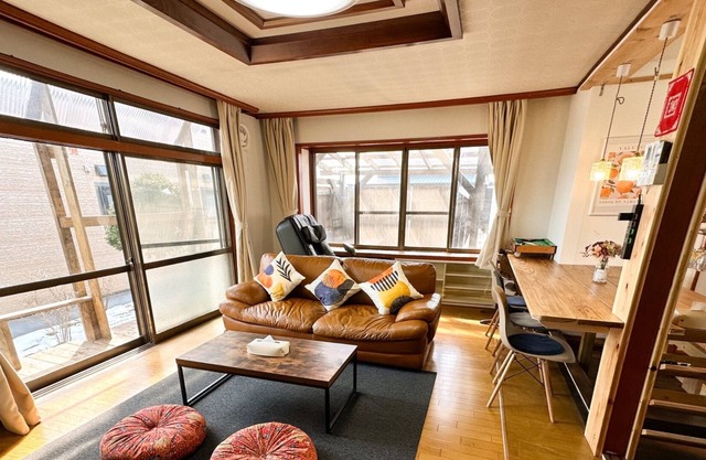 A warm DIY space/Shiraoi-gun Hokkaidō