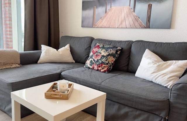 A2.4 - modern vacation apartment with balcony, close to the beach for up to 7 people - House