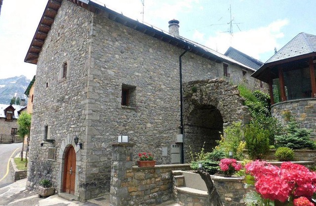Abadia del Pirineo