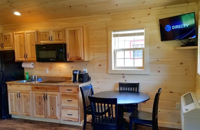 Abbot Trailside Lodging