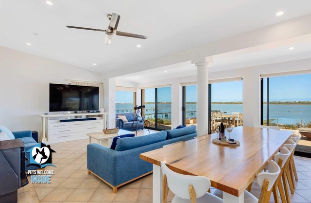 Absolute Water Frontage w/Jetty + Boat Ramp