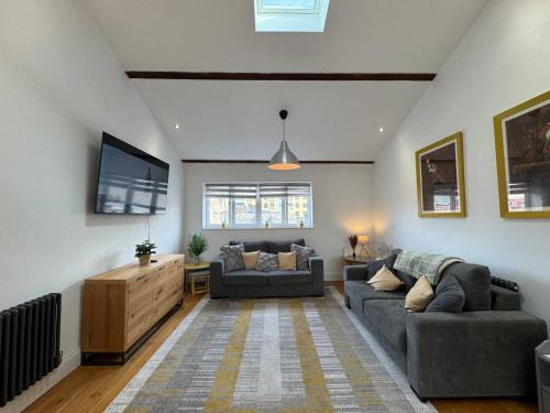Academy Apartments By Elegance Stays
