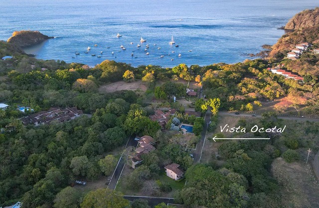 Access to 3 Pools-Tennis-Fitness Center! Steps to Playa Ocotal, Close to Coco!