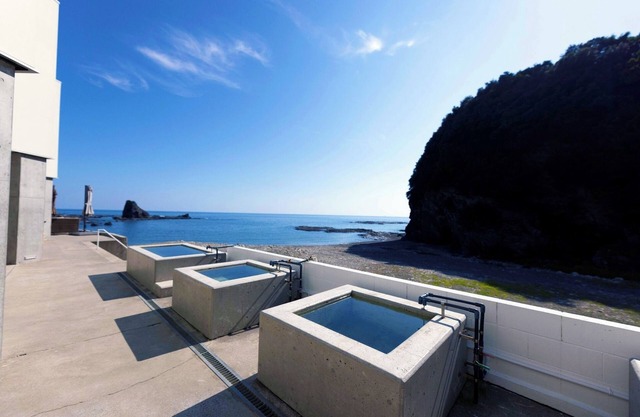 Accommodates up to 12 people Activities availabl/Higashimuro-gun Wakayama