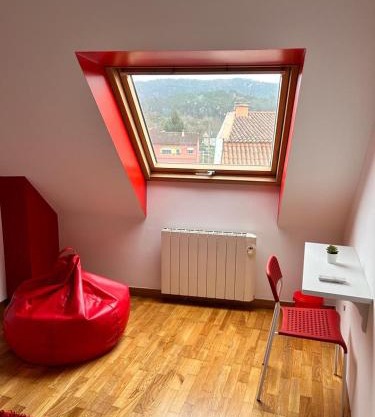 Acogedor apartamento ático en el centro de O Porriño