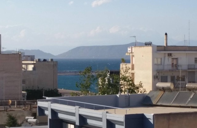 Acropolis Hotel