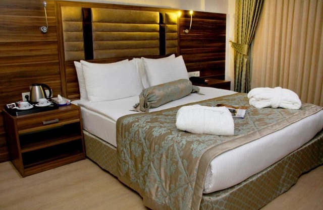 Adanava Hotel