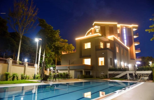 Admas Grand Hotel
