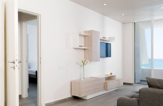 Adorable 2BD Chalet in Fidar - Power 24/7