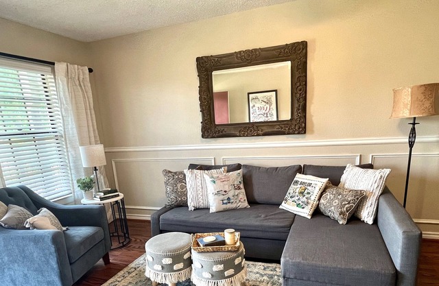 Adorable condo near Baylor/Magnolia Table/Silos