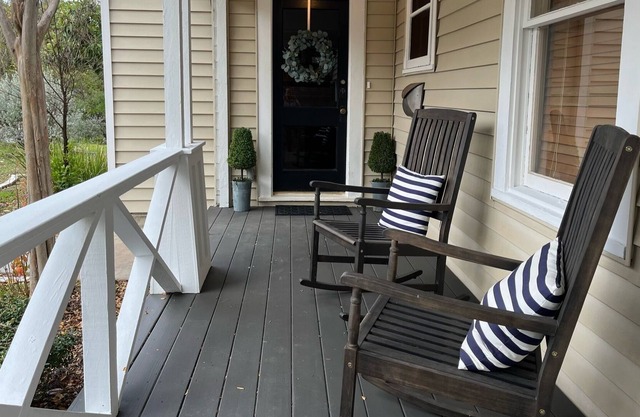 Adorable Zilker Bungalow