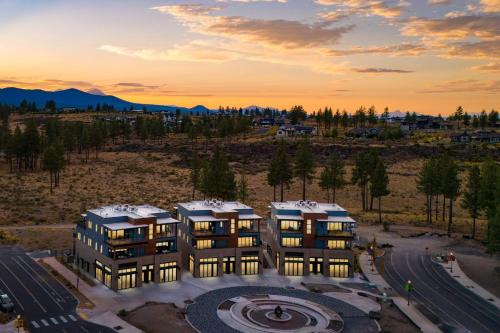 Aerie Full Buyout by AvantStay 30BDR 60 Guests Fully Private Near Downtown