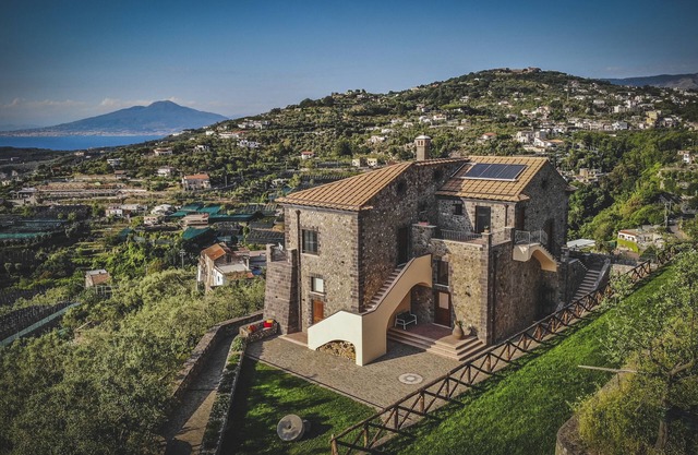 Agriresort Villa Edera, pool & sea view