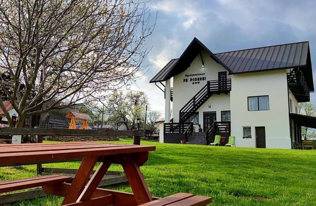 Agropensiunea Pe Poderei