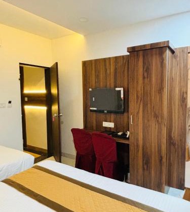 Airport Hotel Relax Inn