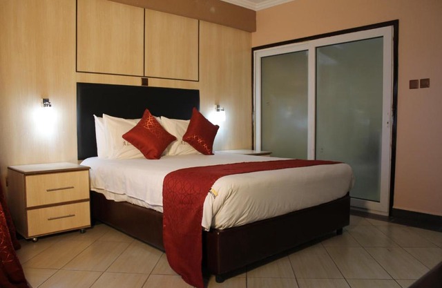 Airport Landing Hotel