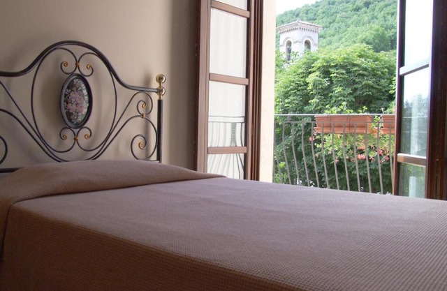 Albergo La Casa Nel Bosco