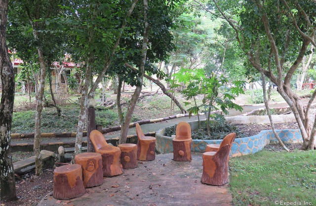 Alexis Cliff Dive Resort