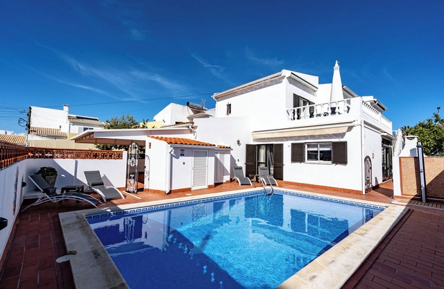 Algarve Charm with Private Pool, Garden & Spacious Area in Lagos