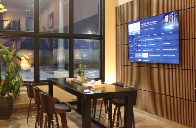 Alliance Hotel & Suites, a Howard Johnson by Wyndham