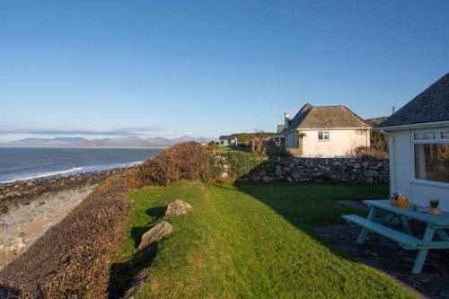 Allt y Mor