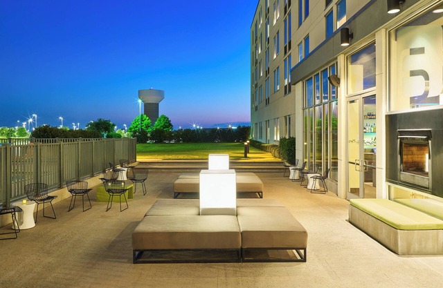 Aloft Plano