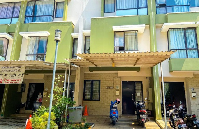 Aloha Guest House - 1 Male Only