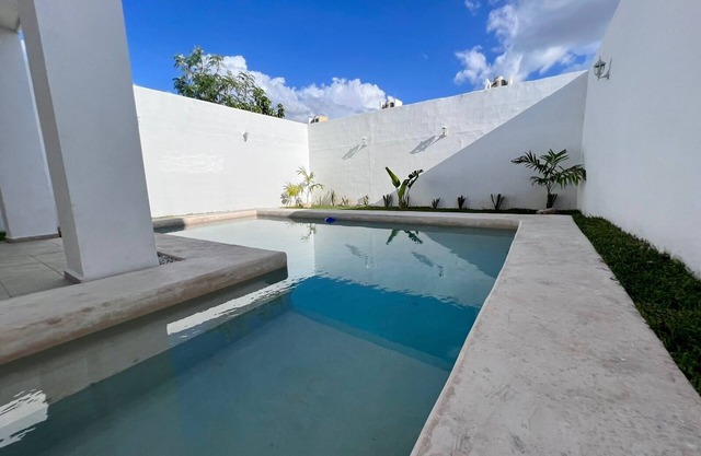 Alojamiento completo, Residencial el Caucel MeridanYucatan