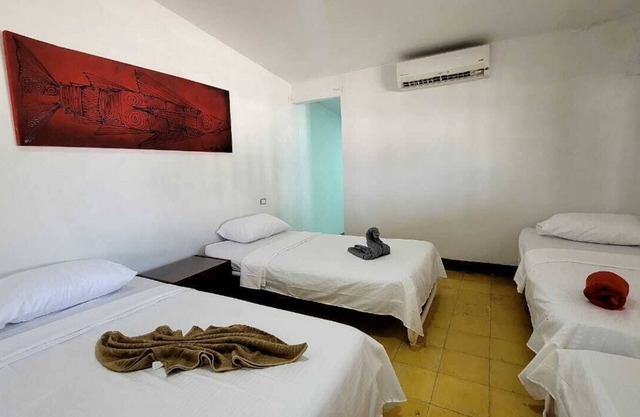Alojamiento con Playa Privada en la Isla de Punta Arena en Cartagena