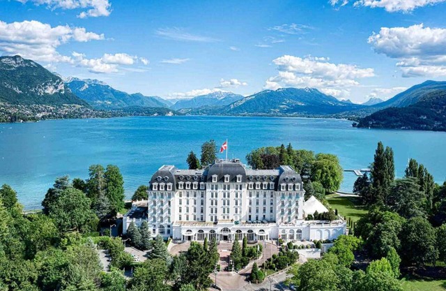 Alp'Inn - Golden Triangle/Free Parking/3 Bedrooms