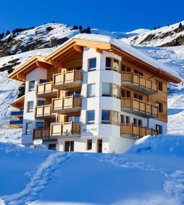 Alpen-Park 1. Stock West