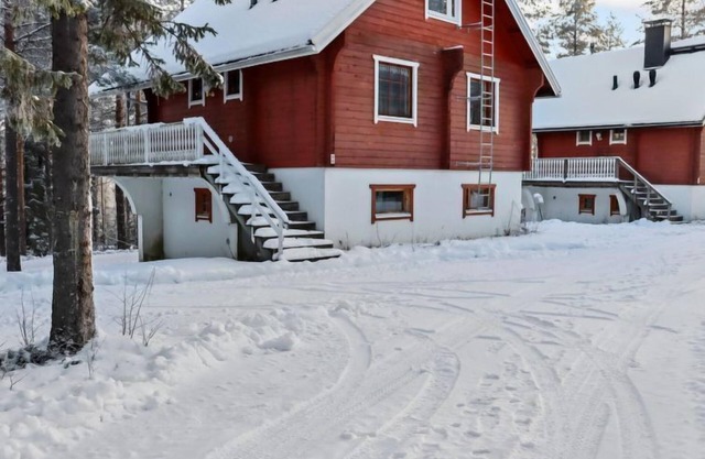 Alppikylä 8b Paritalo by Interhome