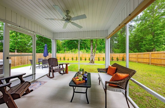 Amazing 3 BR Home | Mins to DT | Pet friendly