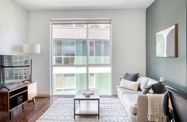Amazing Ballard 1BR w/W/D, BBQ & Gym, near Waterfront, by Blueground