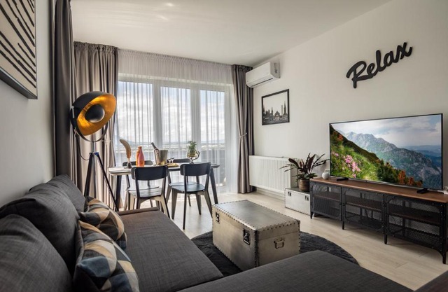 Amazing Condo in Brașov by Valentino - Free Garage Parking