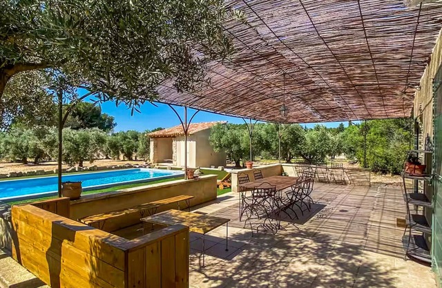 Amazing home in Maussane-les-Alpilles
