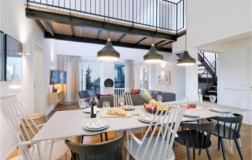 Amazing Home In Lembruchdümmer See