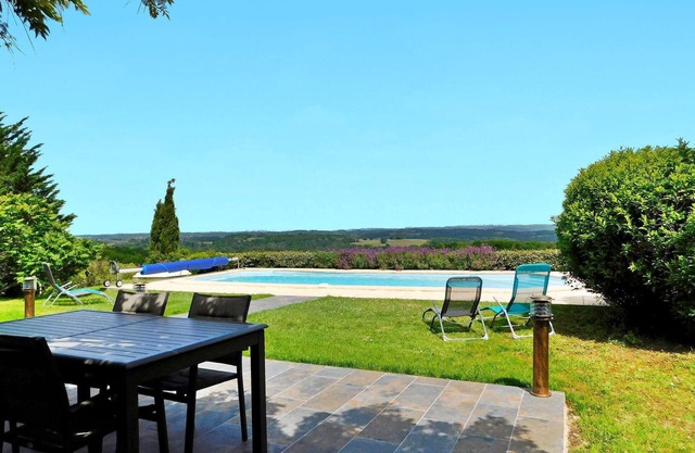 Amazing home in Plazac