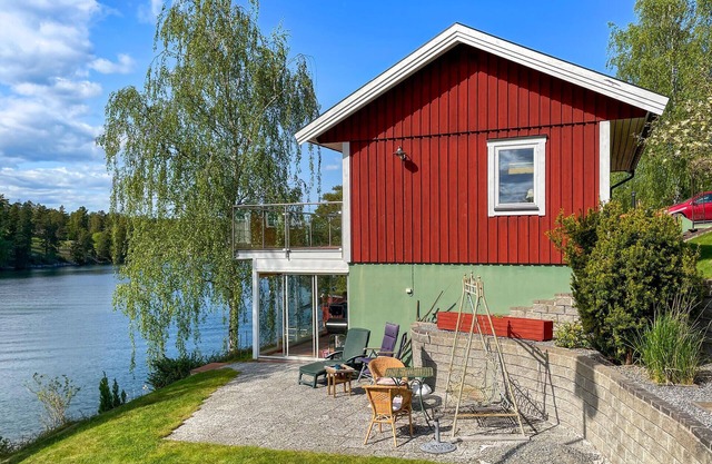 Amazing home in Vätö with sauna