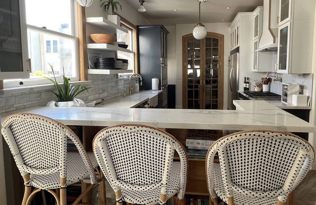 Amazing Marina District 2 Bedroom Apartment with Rooftop Deck