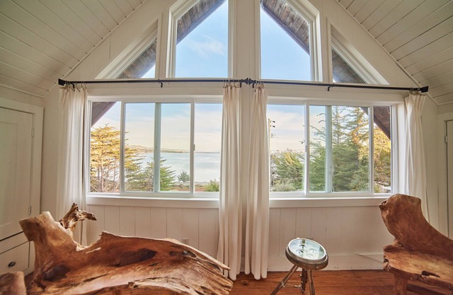 Amazing view!4bed/2bath/hot tub